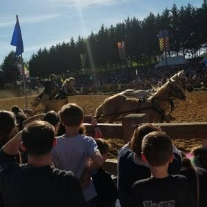 Meet your Posher, Taryn